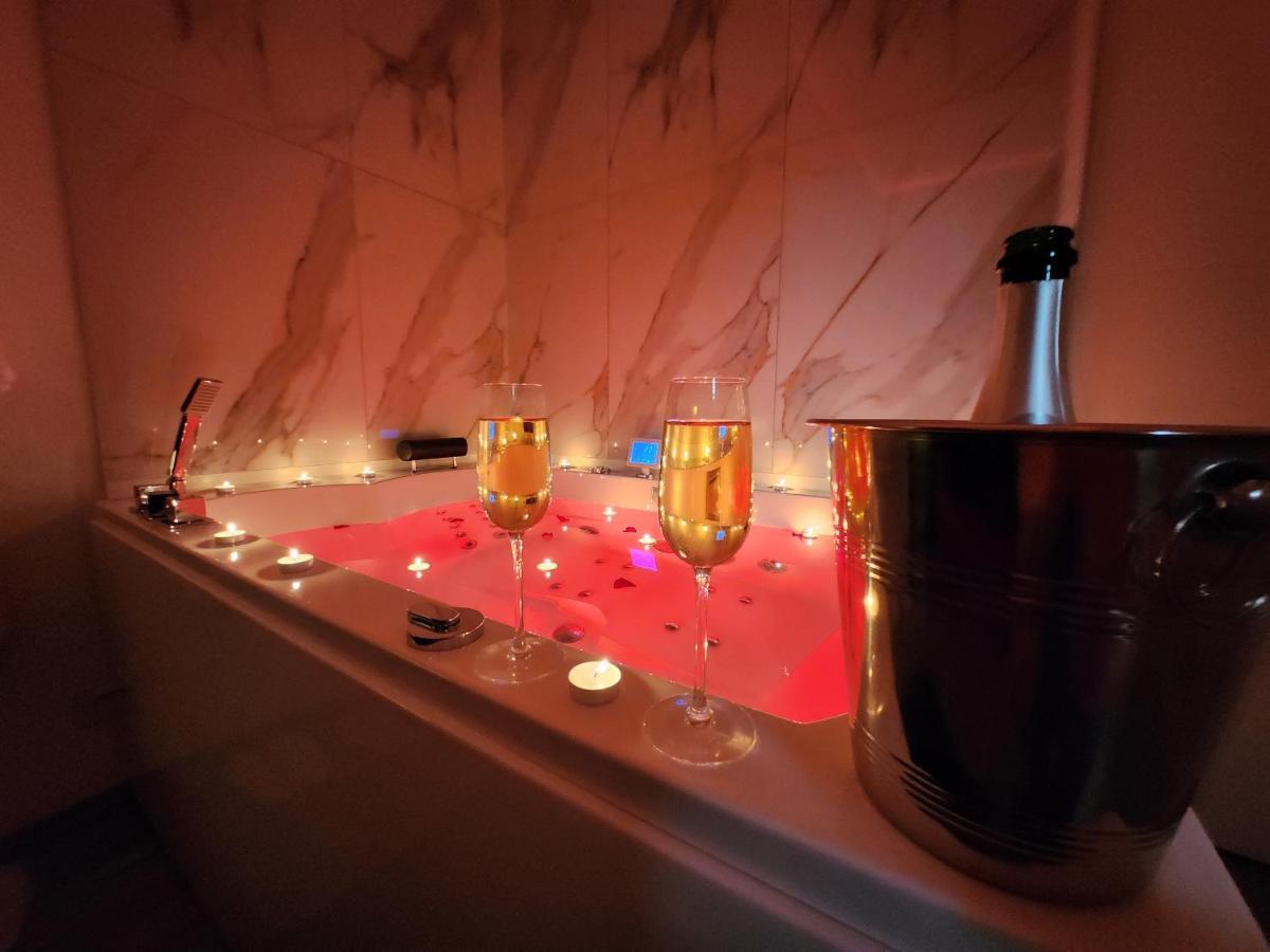 Suite Romantique Spa/Sauna En Avignon Exteriör bild